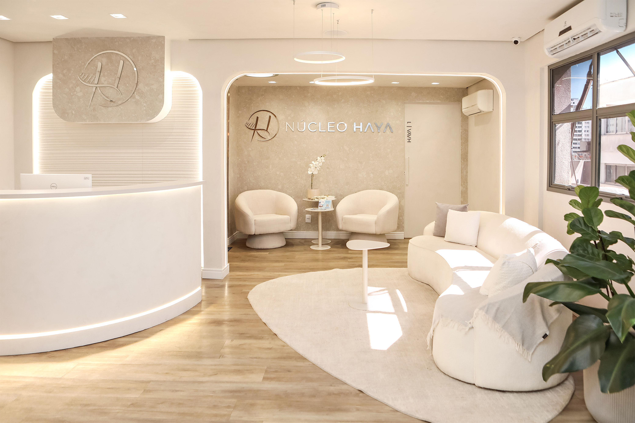 WhatsApp Image 2025-12-17 at 16.29.00 (1)